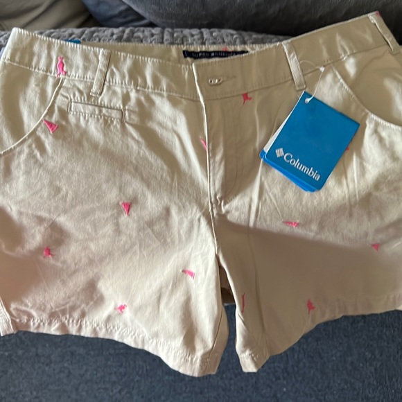 Columbia Pants - BRAND NEW COLUMBIA SHORTS